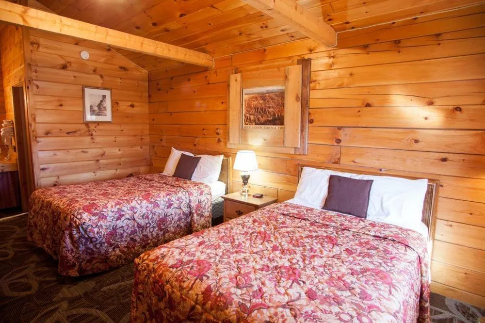 Bryce Gateway Inn & Cabins