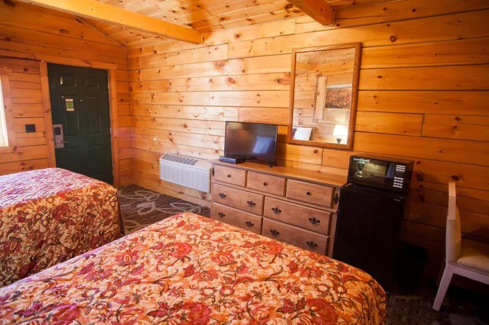Bryce Gateway Inn & Cabins