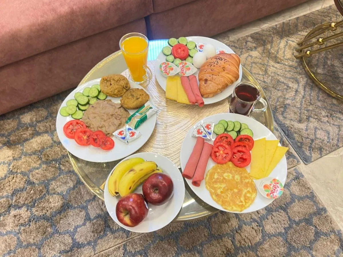 Cairo Crystal Hotel