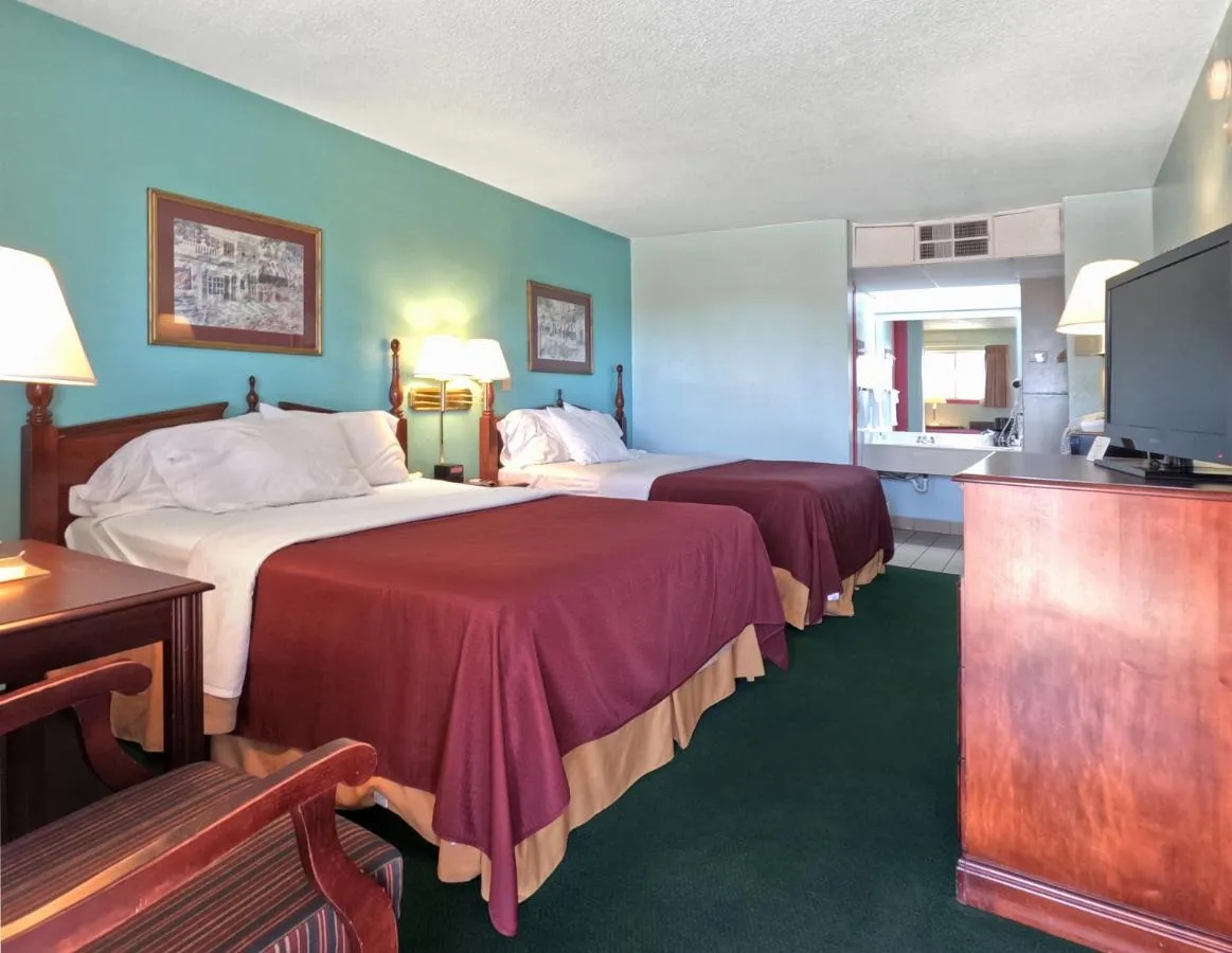 Route 66 Desert Rose Motel