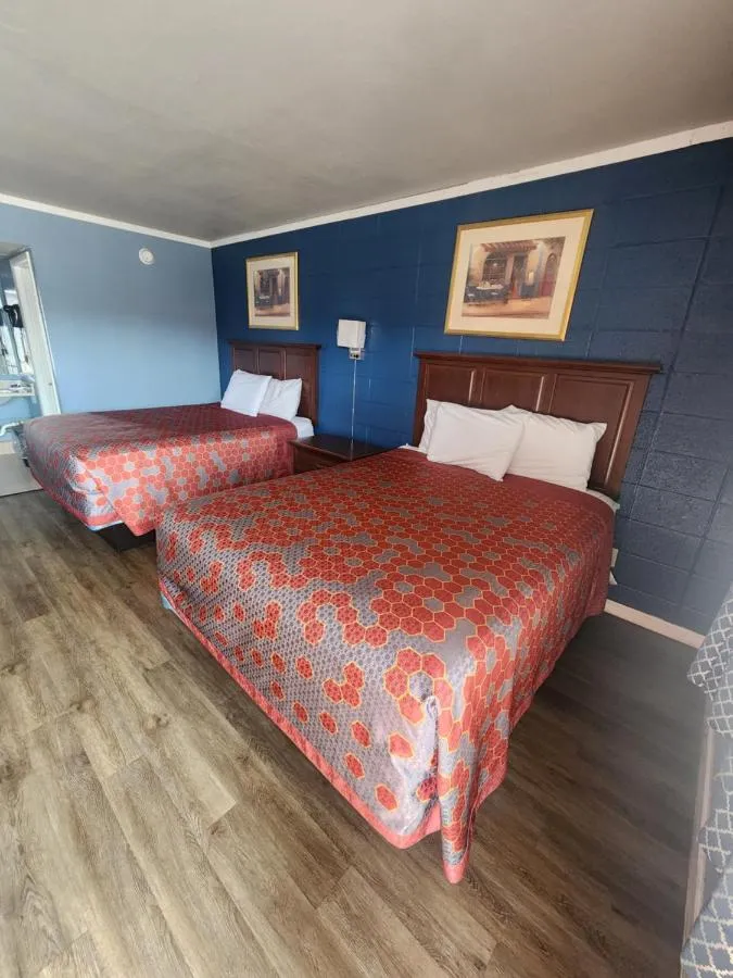Guest House Motel