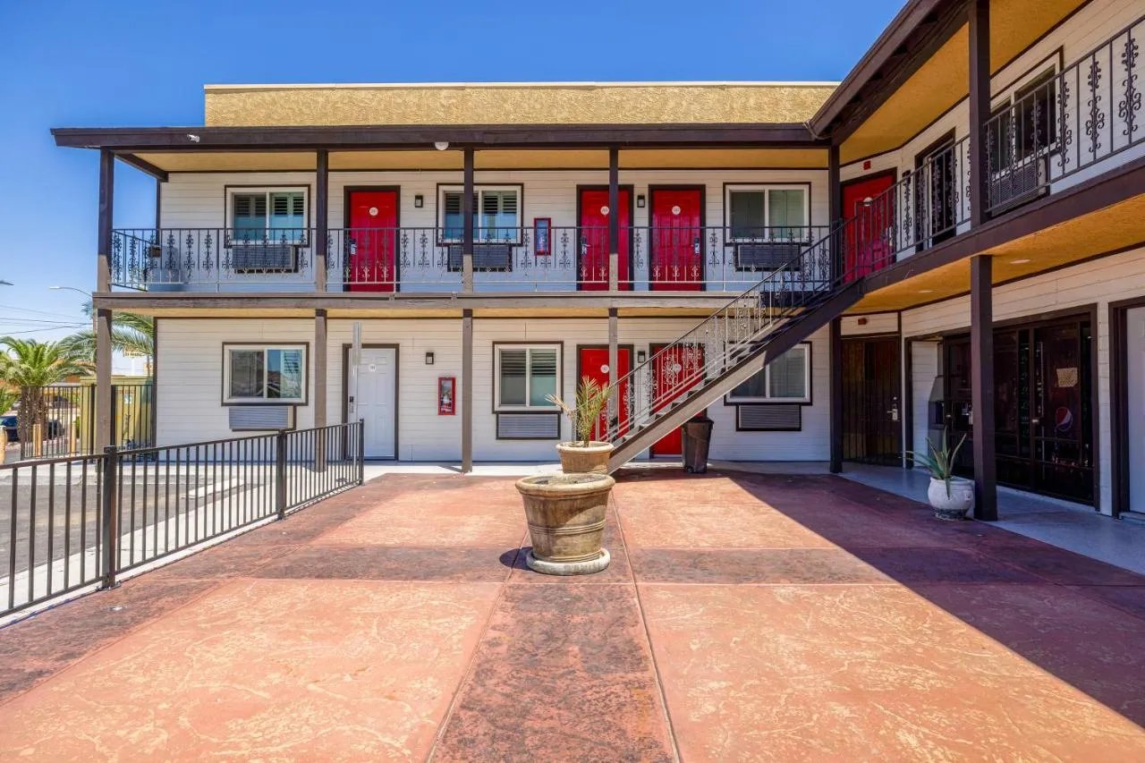 Hotel Avenida Victorville