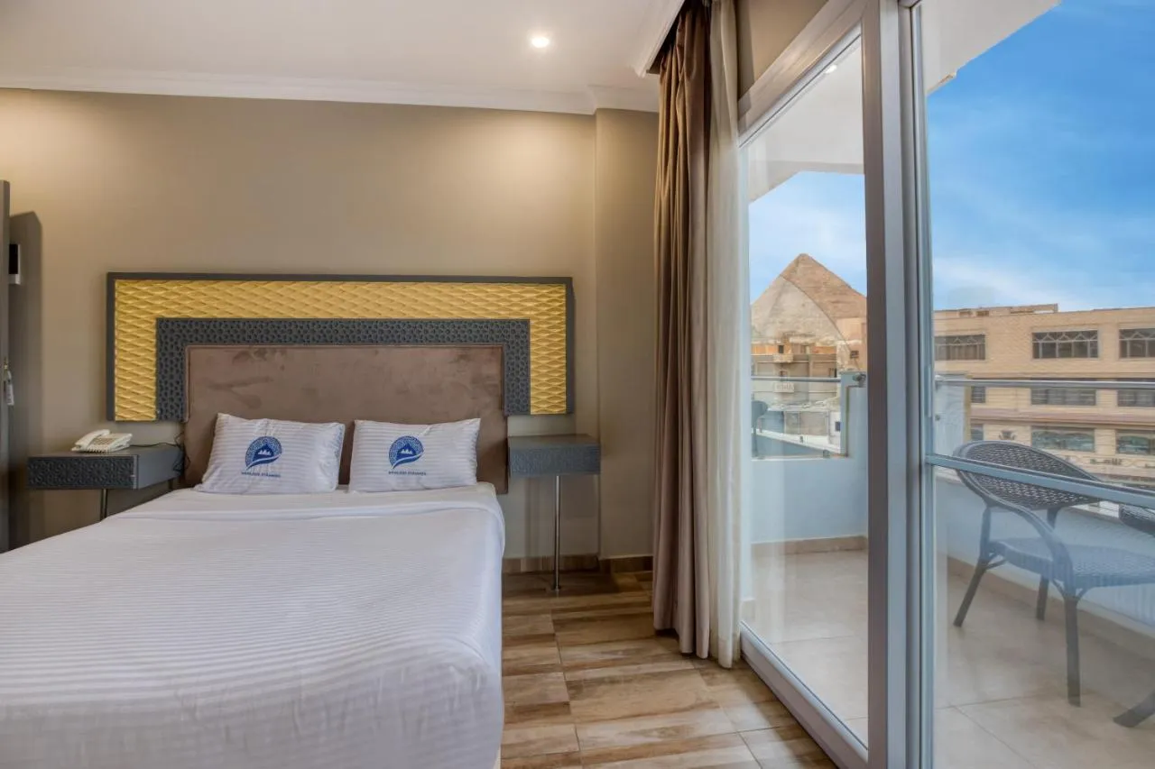 Mamlouk Pyramids Hotel