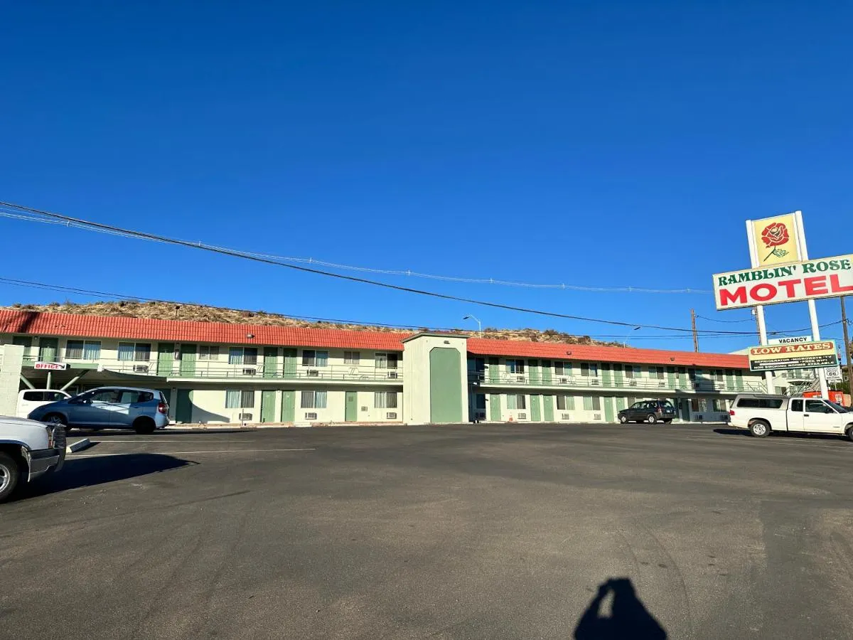 Ramblin Rose Motel